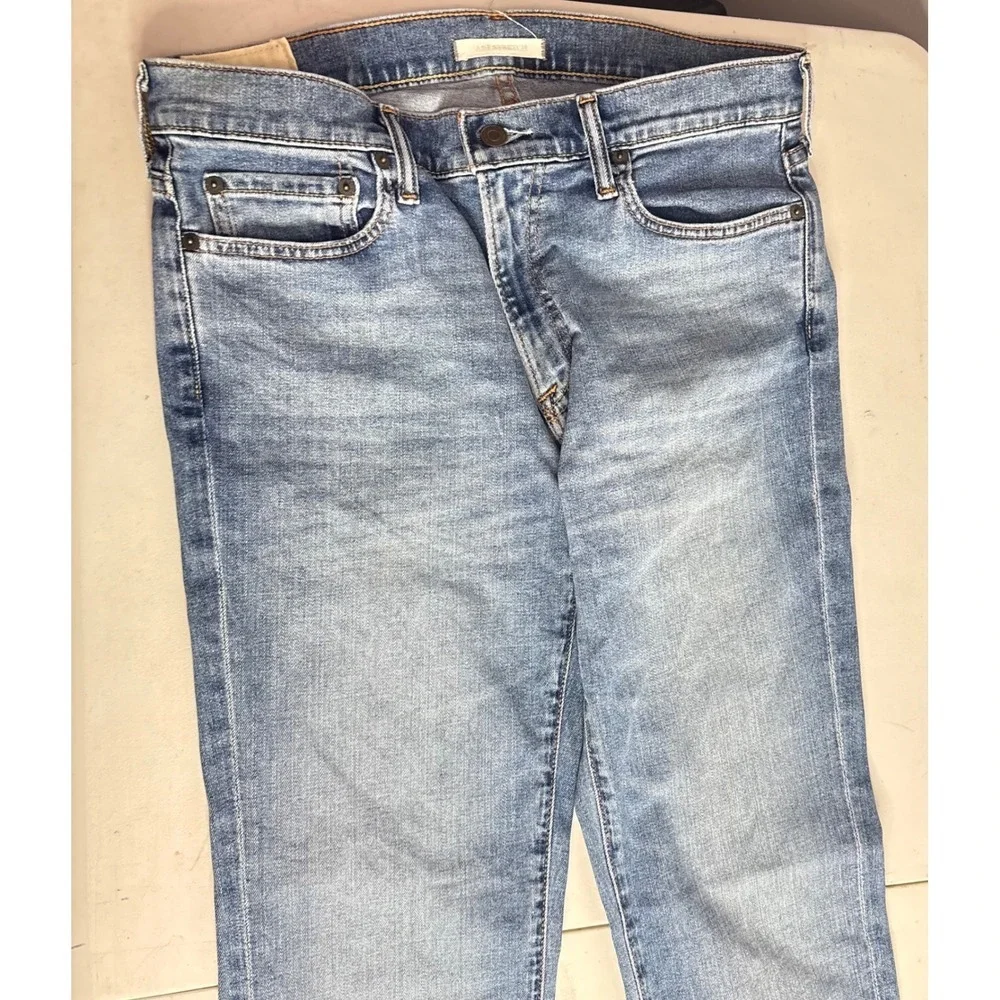 Abercrombie & Fitch effortlessly embody